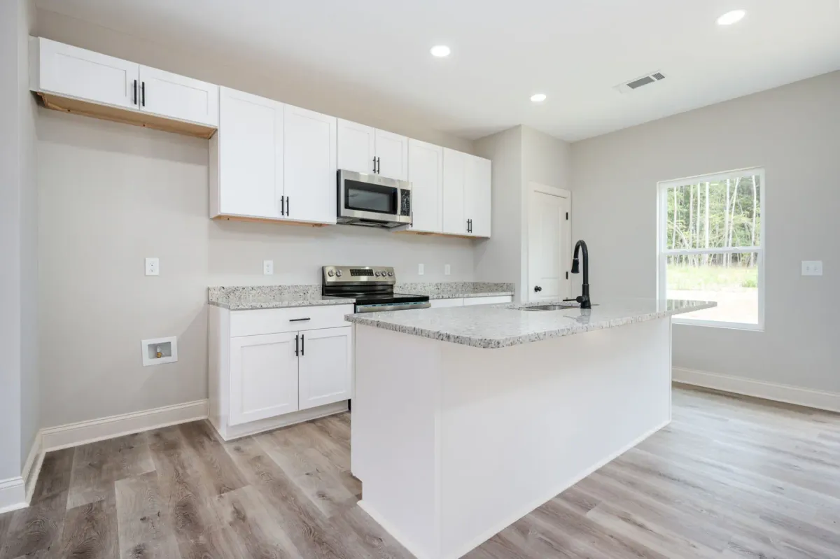 Thumbnail Photo: 516 Branch Street