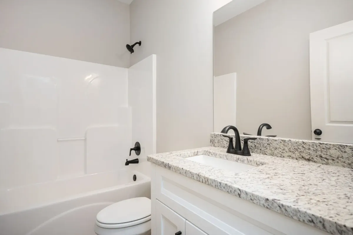 Thumbnail Photo: 516 Branch Street